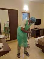 Hanu Reddy Residences Wallace Garden