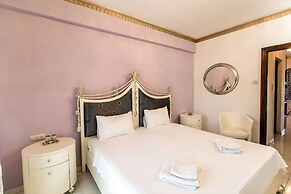 Greek Pride Ηotel and Apartments