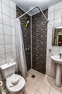 Greek Pride Ηotel and Apartments