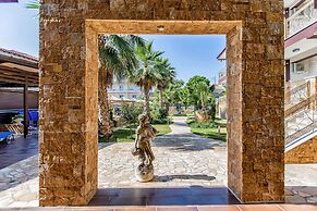 Greek Pride Ηotel and Apartments