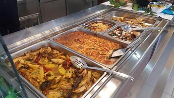 Greek Pride Ηotel and Apartments