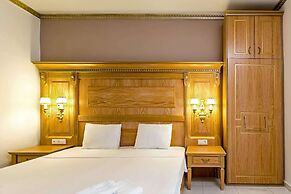 Greek Pride Ηotel and Apartments