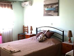 Angela Holiday Apartments