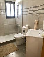 Angela Holiday Apartments