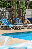 Artemis Cynthia Complex