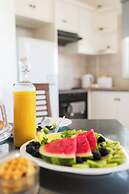 Artemis Cynthia Complex