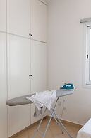 Artemis Cynthia Complex