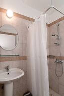 Artemis Cynthia Complex