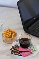 Artemis Cynthia Complex