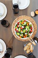 Artemis Cynthia Complex