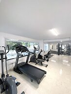 Artemis Cynthia Complex