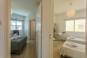 Artemis Cynthia Complex