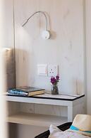 Artemis Cynthia Complex