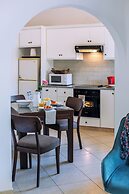 Artemis Cynthia Complex