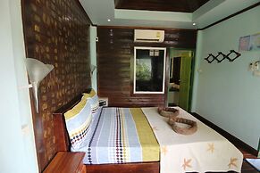 Tara Inn at The Rock