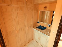 Mayambe Private Village