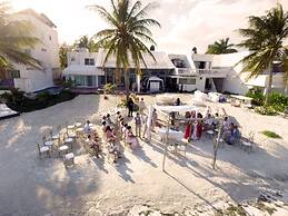 Mayambe Private Village