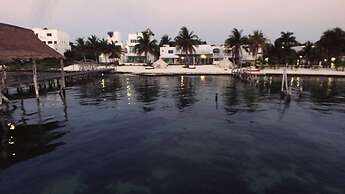 Mayambe Private Village