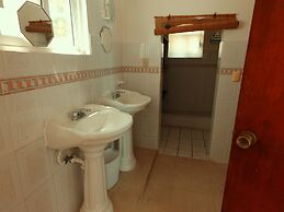 Mayambe Private Village