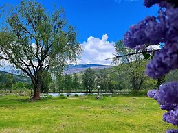 Rivermount Motel Campground and RV Park