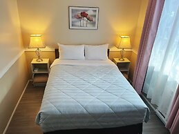 Rivermount Motel Campground and RV Park