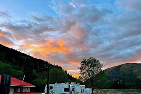 Rivermount Motel Campground and RV Park