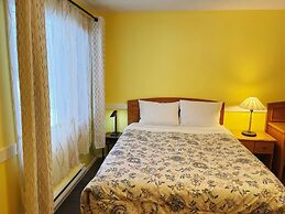 Rivermount Motel Campground and RV Park