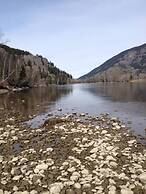 Rivermount Motel Campground and RV Park