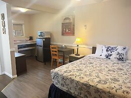 Rivermount Motel Campground and RV Park