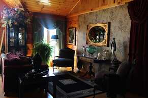 Jewel on the Hill Bed & Breakfast