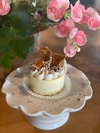 Auberge d'Anjou-Sūrya Café