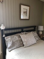 Auberge d'Anjou-Sūrya Café