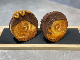 Auberge d'Anjou-Sūrya Café