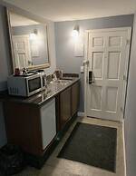 Rumorz Neighborhood Hideaway