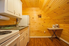 Cavendish Lodge & Cottages