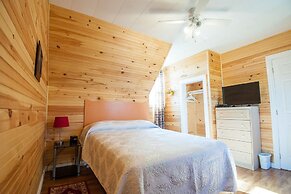 Cavendish Lodge & Cottages