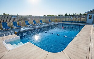 Cavendish Lodge & Cottages