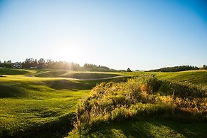 Cavendish Lodge & Cottages