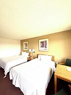 Dakota Inn