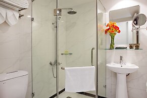 Hanoi La Selva Hotel