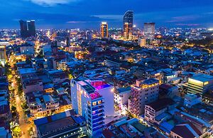 SUN & MOON, Urban Hotel