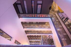 SUN & MOON, Urban Hotel