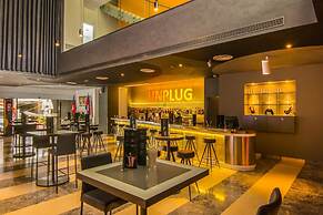 SUN & MOON, Urban Hotel