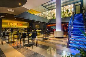 SUN & MOON, Urban Hotel