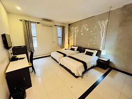 Asiban Quay Boutique Hotel