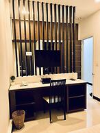 Asiban Quay Boutique Hotel