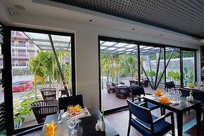 Apsara Residence Hotel