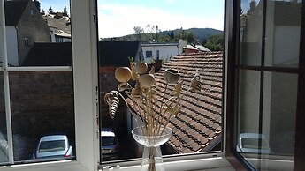 Penzion a Restaurace Na Jízdárně