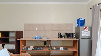 Crocodile Bridge Safari Lodge