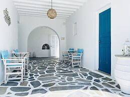 Cyclades Blue